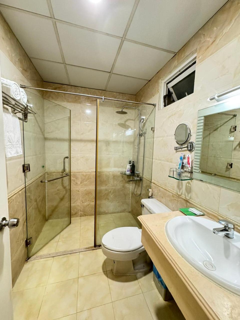 A25 Hotel - 19 Bui Thi Xuan Ho Chi Minh-stad Buitenkant foto