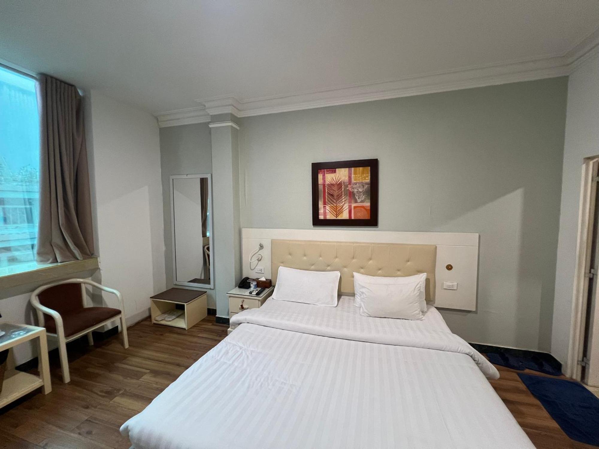A25 Hotel - 19 Bui Thi Xuan Ho Chi Minh-stad Buitenkant foto