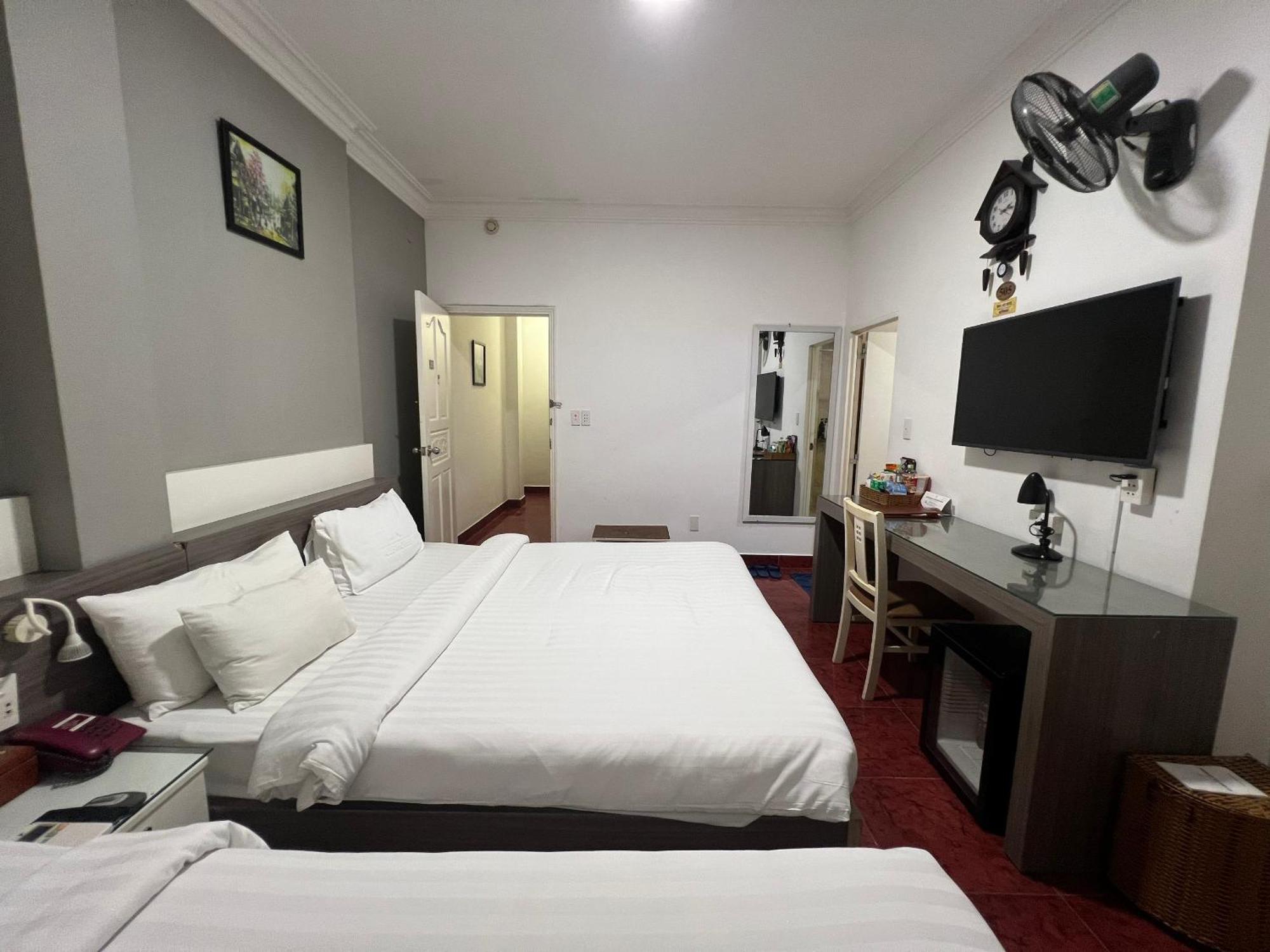 A25 Hotel - 19 Bui Thi Xuan Ho Chi Minh-stad Buitenkant foto